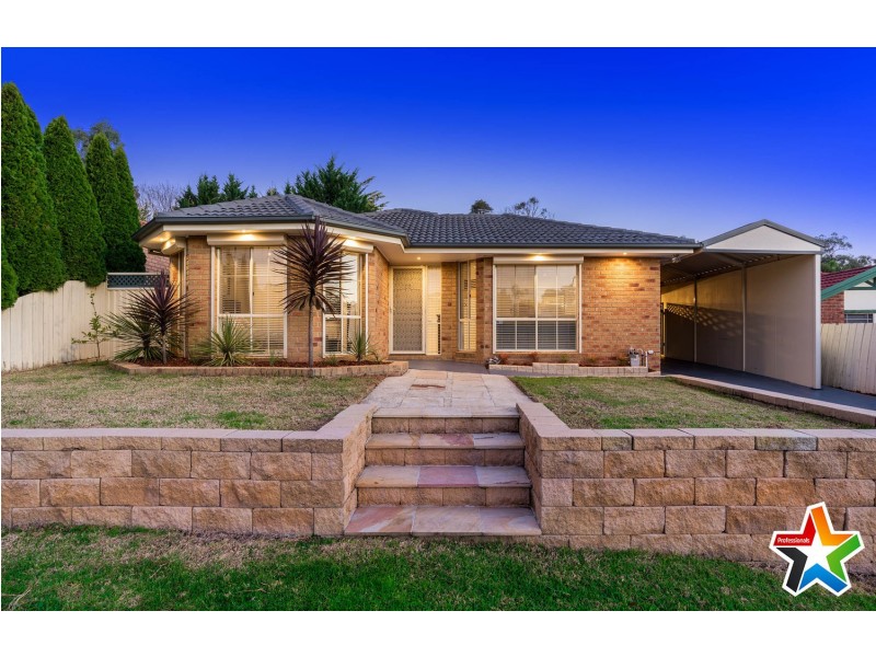 20 Charlwood Drive, Mooroolbark VIC 3138
