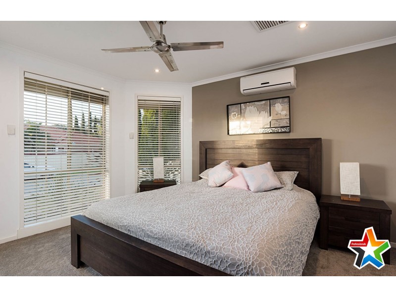 20 Charlwood Drive, Mooroolbark VIC 3138
