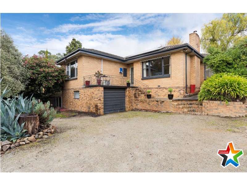 10 Rue de Gare, Wandin North VIC 3139