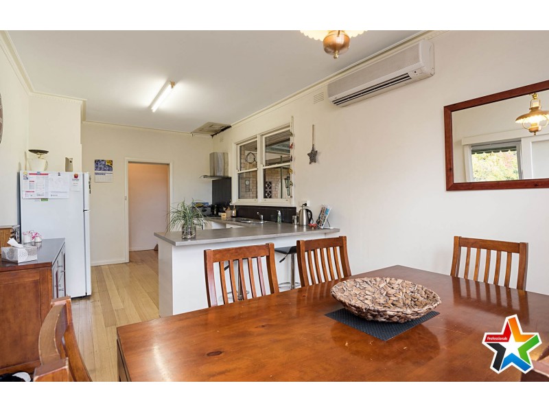10 Rue de Gare, Wandin North VIC 3139