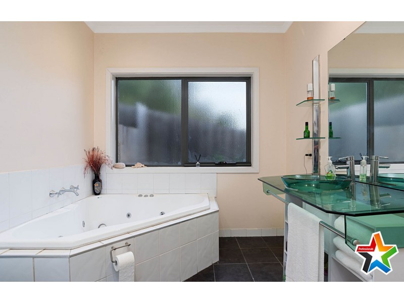 134 Exeter Road, Croydon North VIC 3136