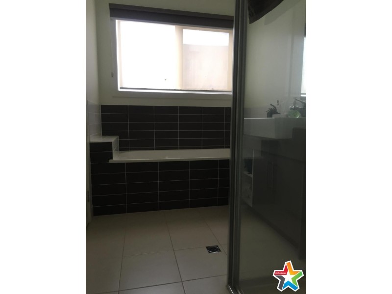 16/12-18 Bourke Street, Ringwood VIC 3134