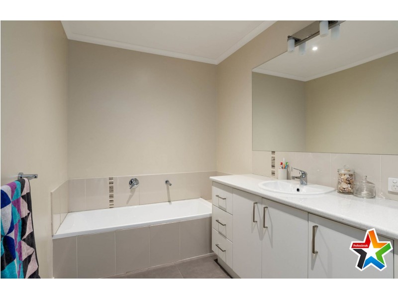 4/1347 Healesville Koo Wee Rup Road, Woori Yallock VIC 3139