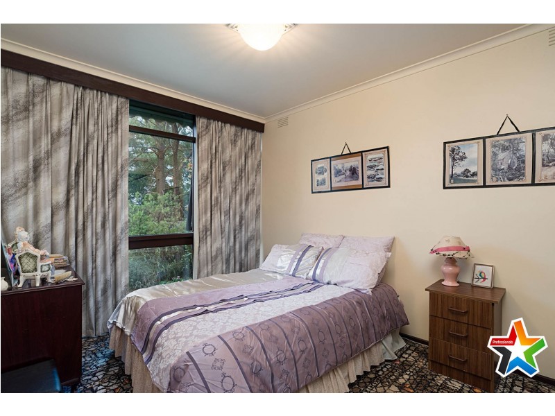 2 Sierra Place, Chirnside Park VIC 3116