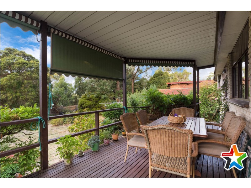 2 Sierra Place, Chirnside Park VIC 3116