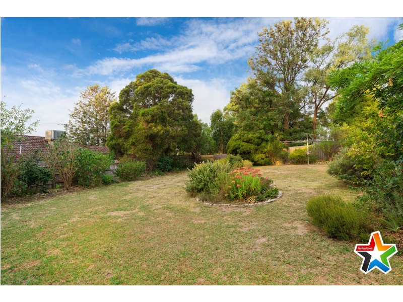 2 Sierra Place, Chirnside Park VIC 3116