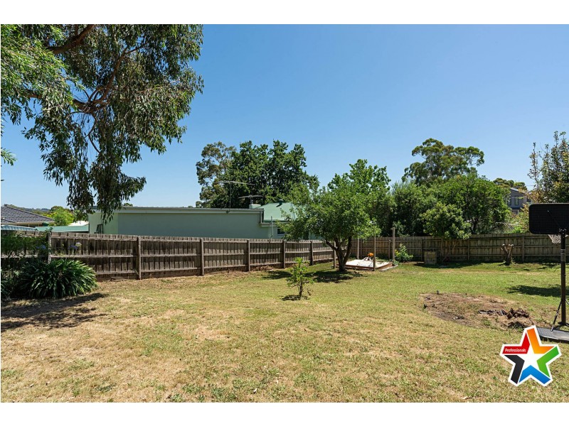 25 Numerella Street, Mooroolbark VIC 3138