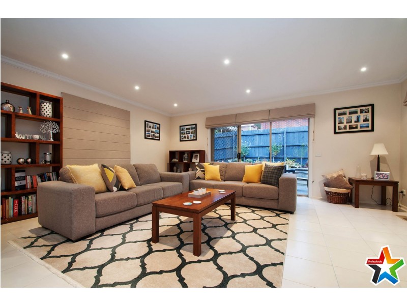 1/4 Alexandra Road, Lilydale VIC 3140