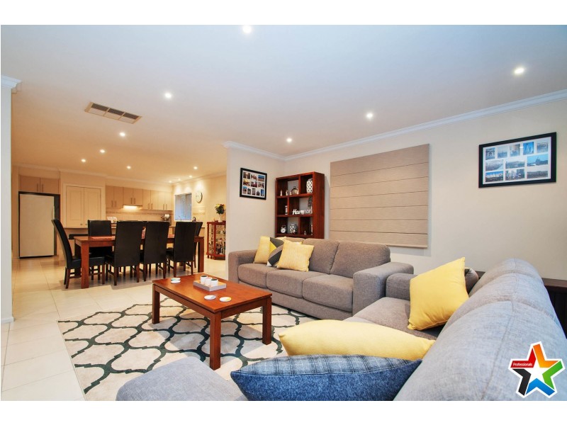 1/4 Alexandra Road, Lilydale VIC 3140