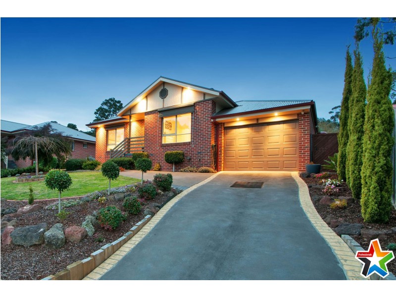 1/4 Alexandra Road, Lilydale VIC 3140