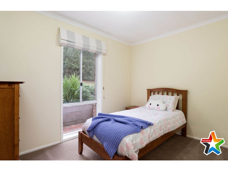 11 Drysdale Place, Mooroolbark VIC 3138