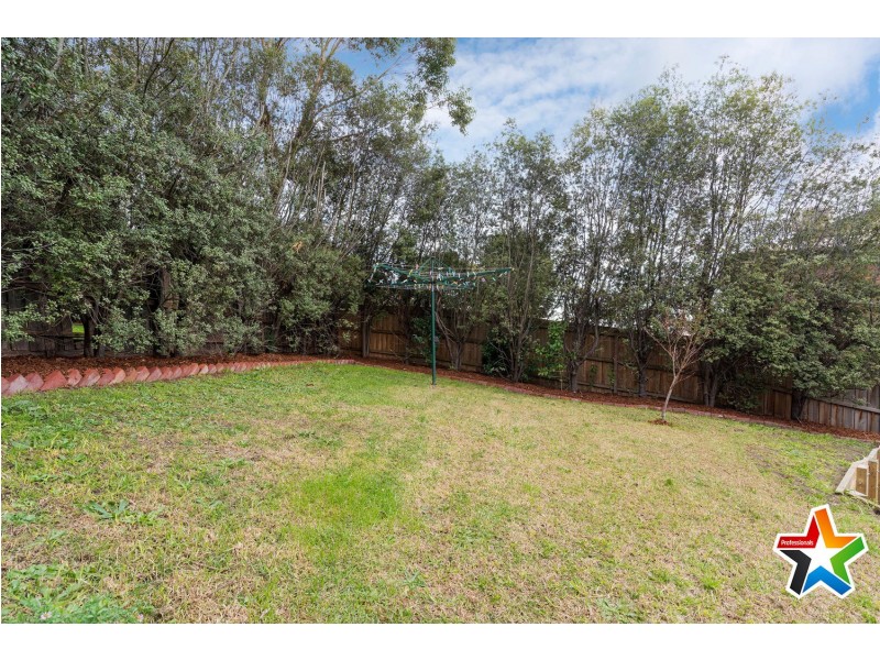 11 Drysdale Place, Mooroolbark VIC 3138
