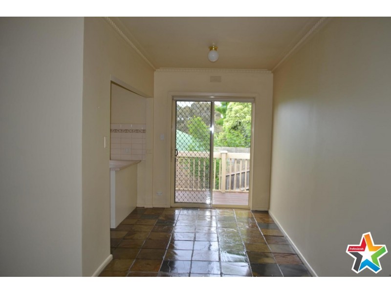 1/19 Newman Road, Mooroolbark VIC 3138