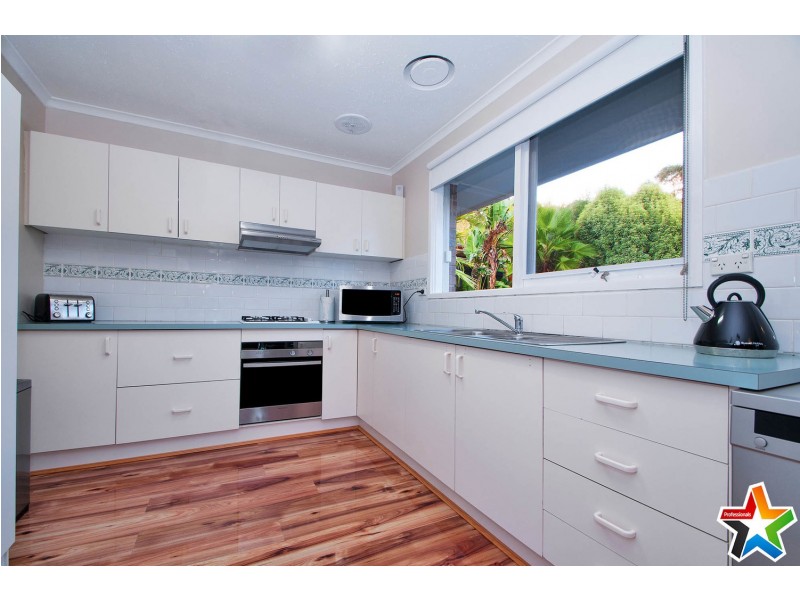 72 Lancaster Road, Mooroolbark VIC 3138