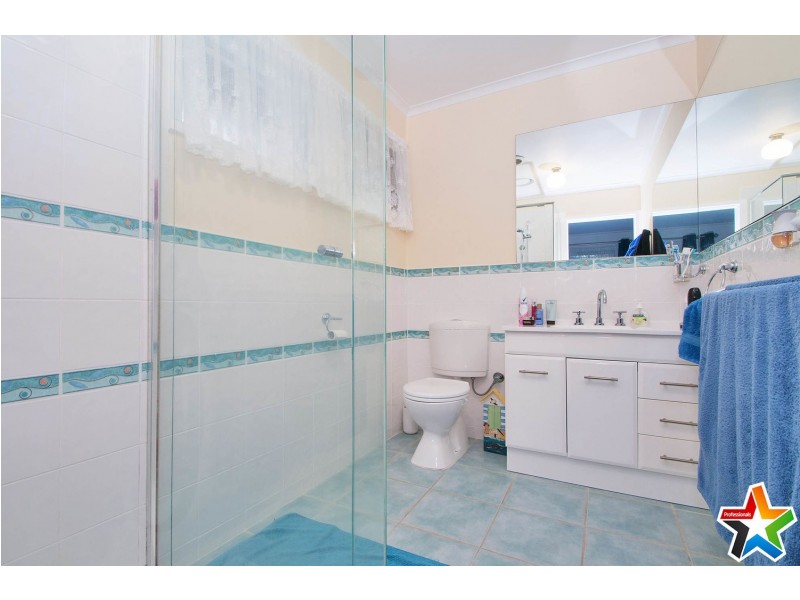 72 Lancaster Road, Mooroolbark VIC 3138