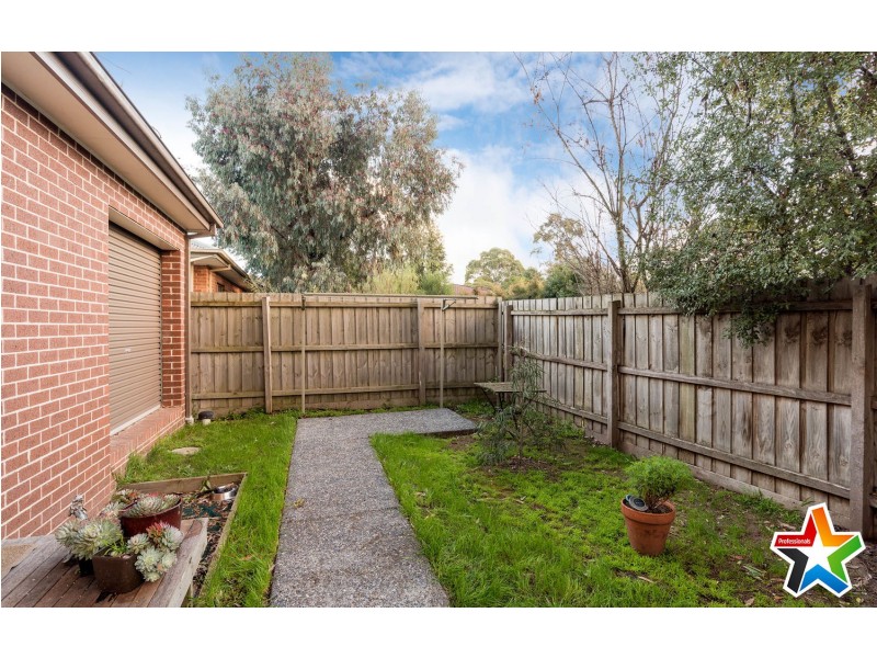 8/29 Karingal Street, Croydon North VIC 3136
