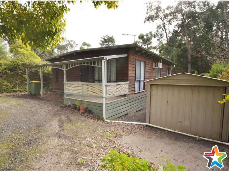 10 Junction Road, Mount Evelyn VIC 3796