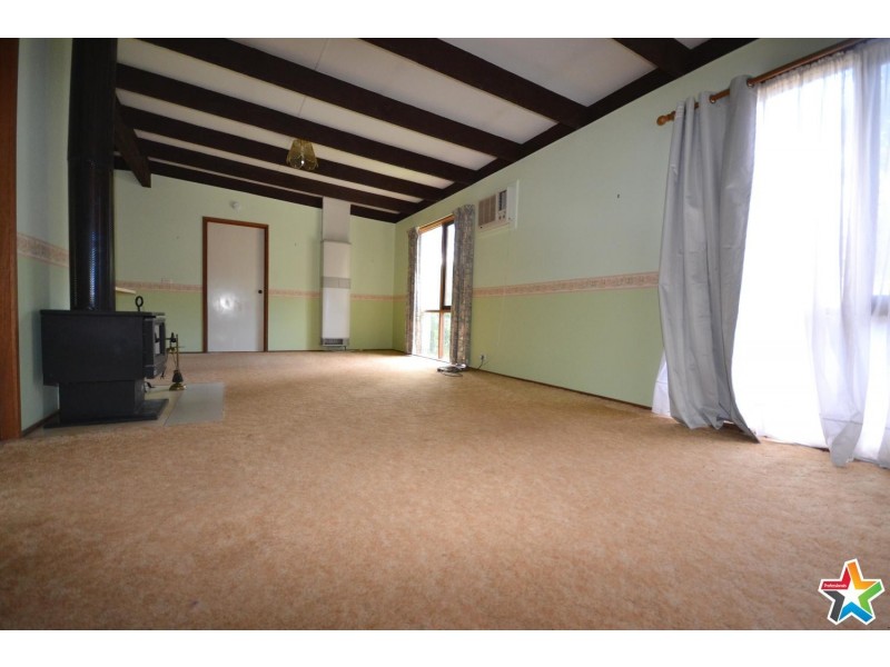 10 Junction Road, Mount Evelyn VIC 3796