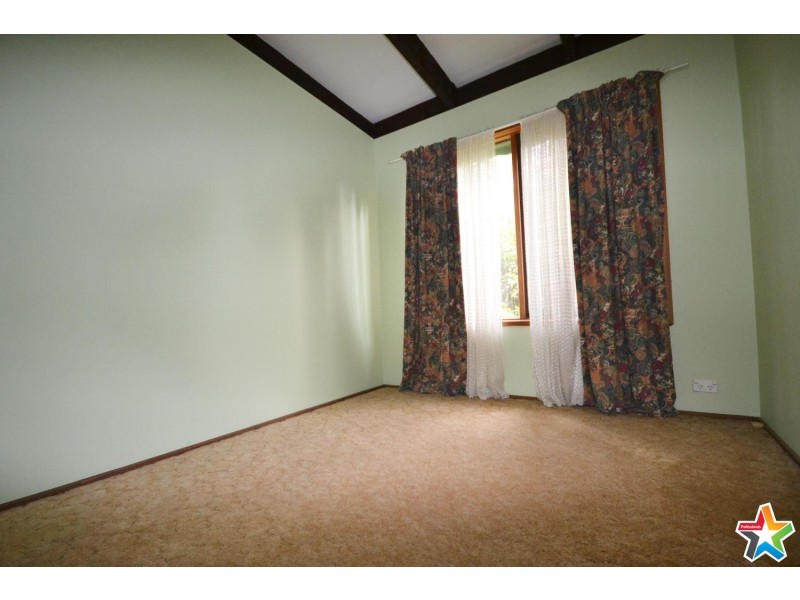 10 Junction Road, Mount Evelyn VIC 3796