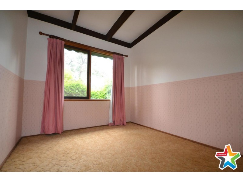 10 Junction Road, Mount Evelyn VIC 3796