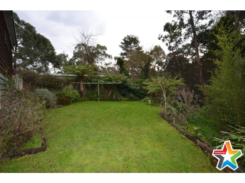 10 Junction Road, Mount Evelyn VIC 3796