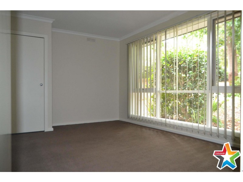 976  Mount Dandenong Tourist Road, Montrose VIC 3765