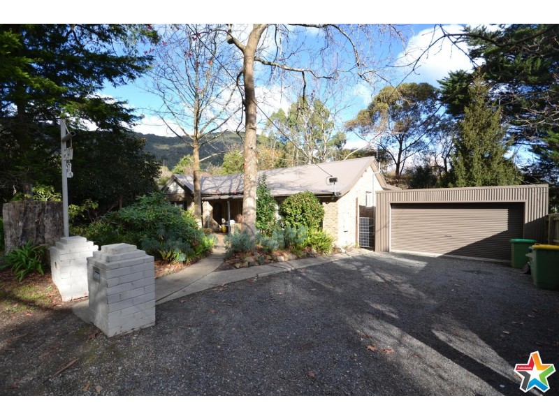 976  Mount Dandenong Tourist Road, Montrose VIC 3765