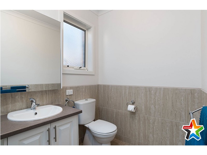 3/10 Orchard Street, Kilsyth VIC 3137