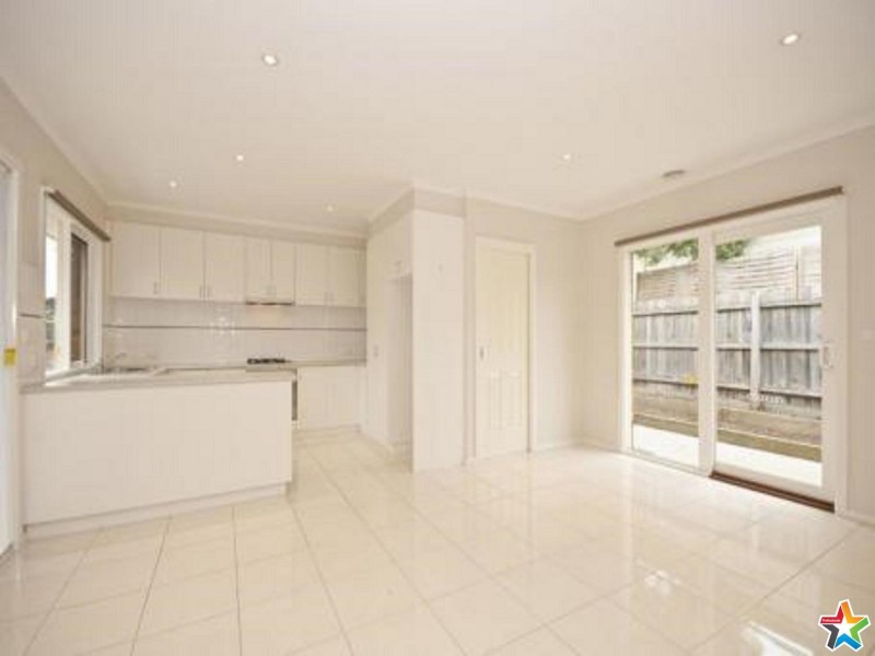 38a Esther Crescent, Mooroolbark VIC 3138