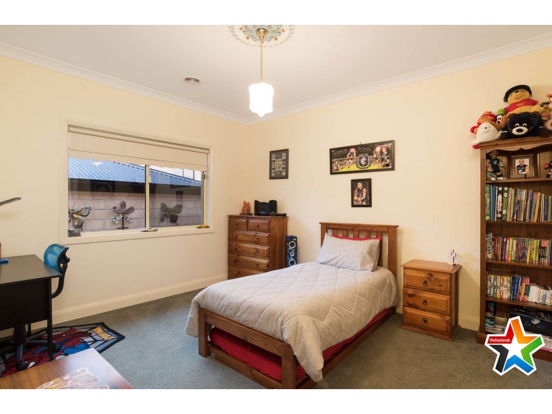 20 Olinda Park Rise, Lilydale VIC 3140