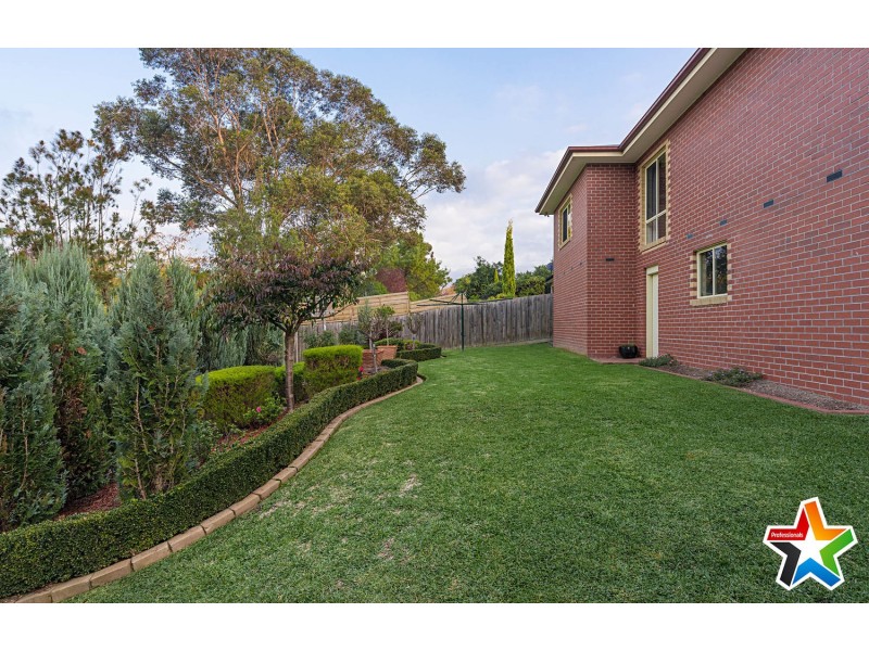 20 Olinda Park Rise, Lilydale VIC 3140