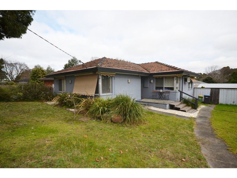 7 St Andrews Road, Bayswater VIC 3153