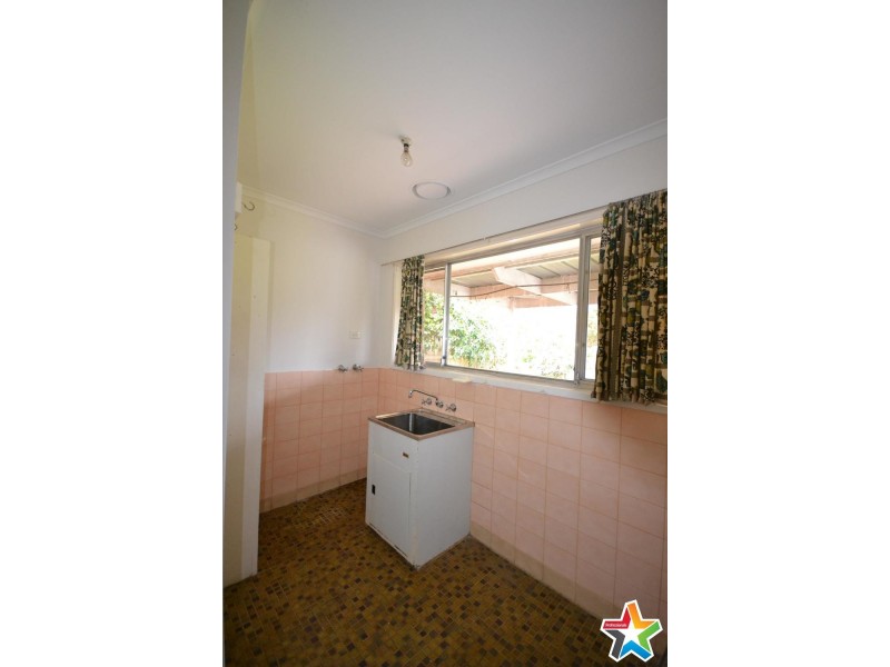 14 Charles Street, Mooroolbark VIC 3138