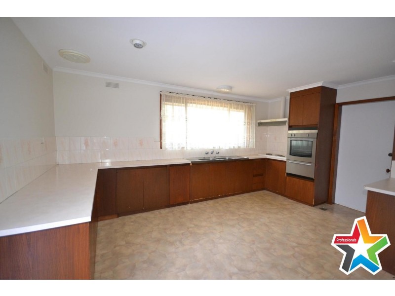 7 Highland Avenue, Croydon VIC 3136