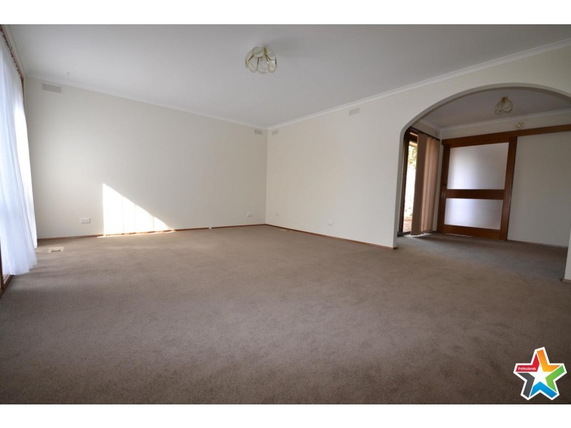 7 Highland Avenue, Croydon VIC 3136