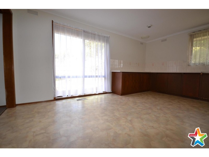 7 Highland Avenue, Croydon VIC 3136