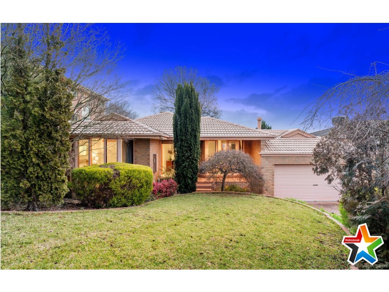 44 Kirkford Drive, Mooroolbark VIC 3138