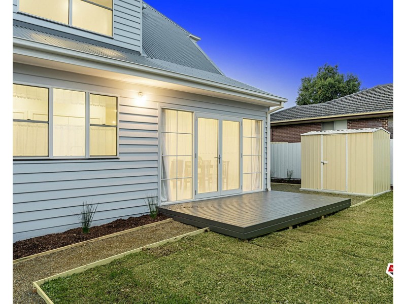 4 Nolan Avenue, Mooroolbark VIC 3138