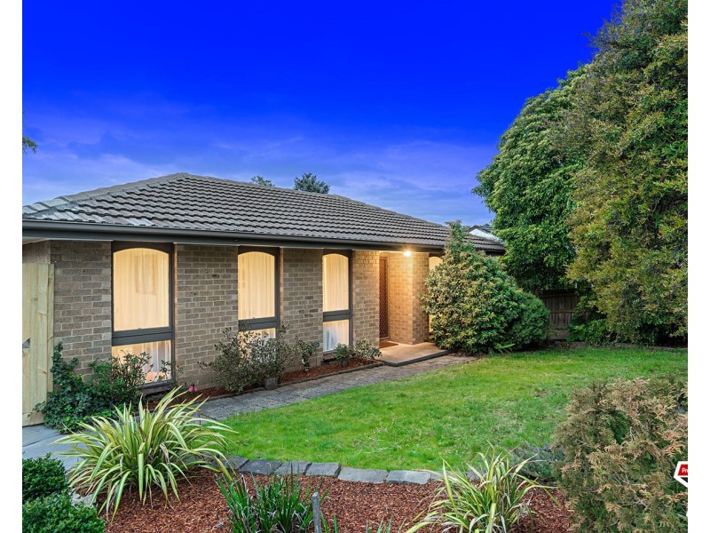 13 Edenhope Street, Kilsyth VIC 3137