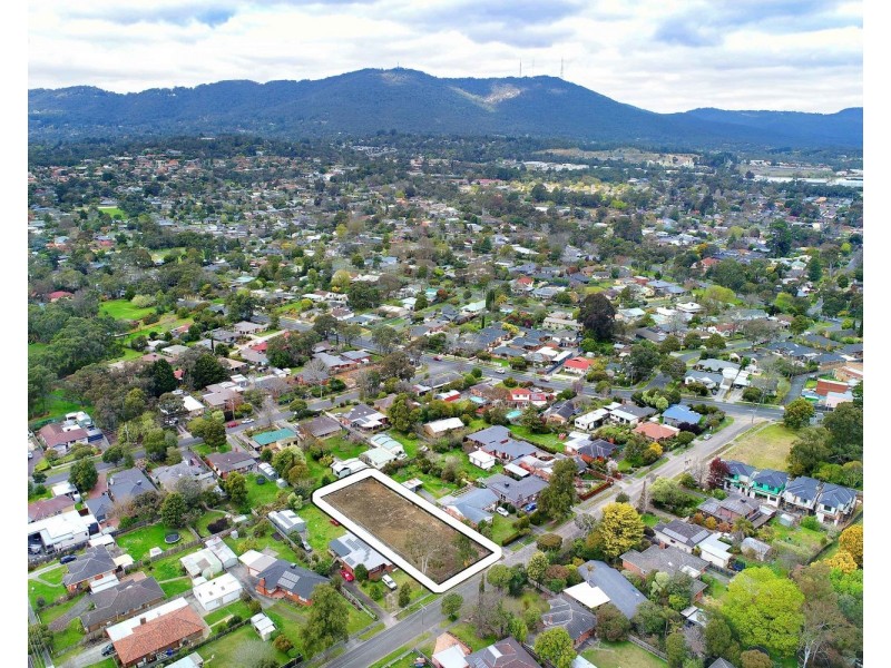 2/14 Anita Street, Kilsyth VIC 3137