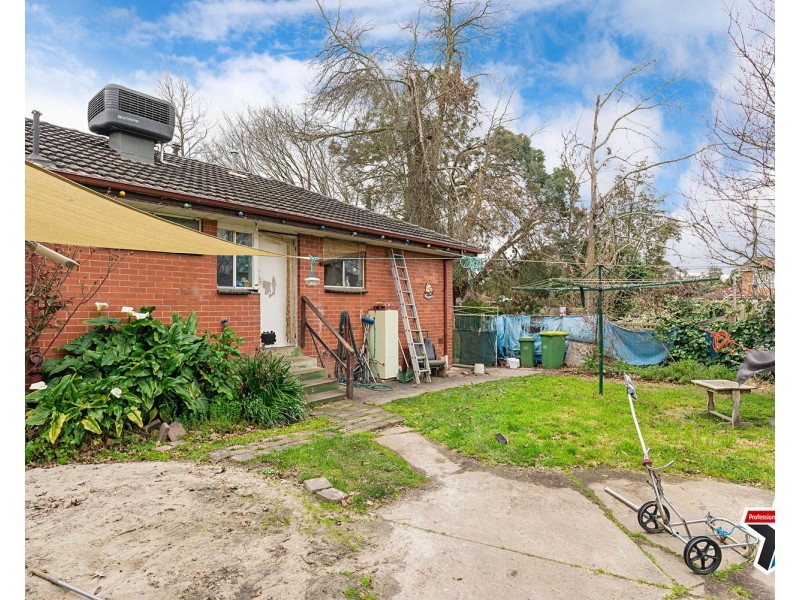 76 Carronvale Road, Mooroolbark VIC 3138