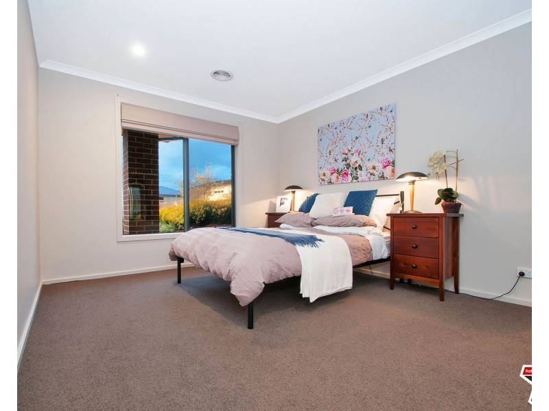 3 Botanica Drive, Chirnside Park VIC 3116