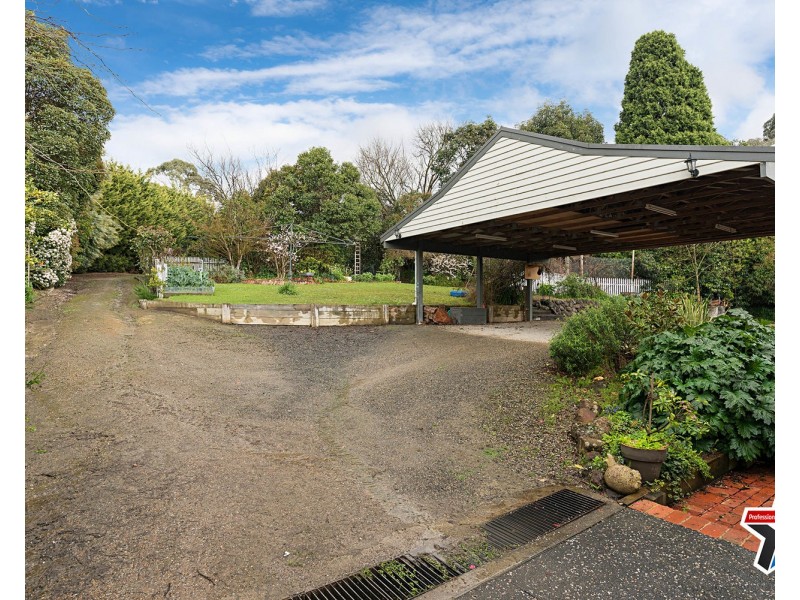 2 Rangeview Court, Croydon VIC 3136