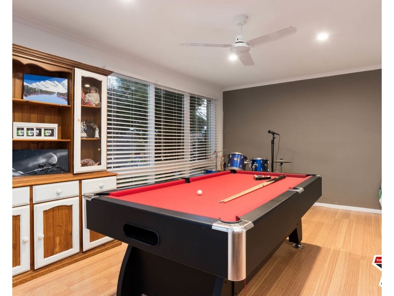 22 Cheriton Drive, Mooroolbark VIC 3138