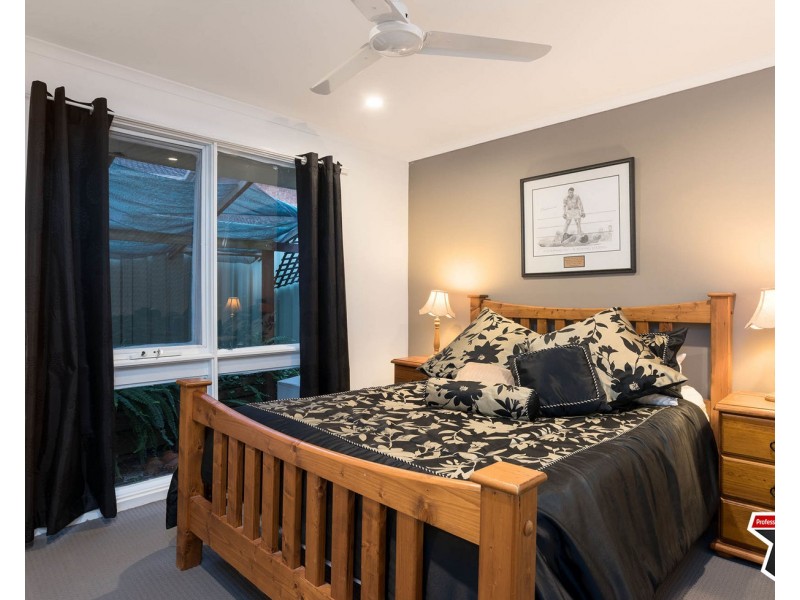 22 Cheriton Drive, Mooroolbark VIC 3138