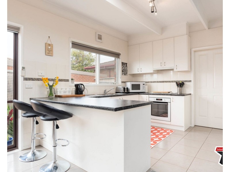 1/13 Slevin Street, Lilydale VIC 3140