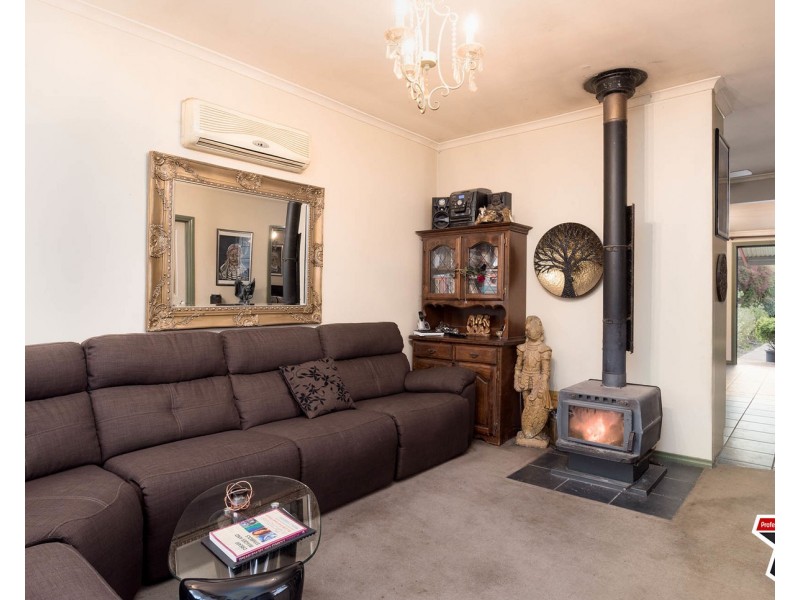 7 Lester Street, Woori Yallock VIC 3139