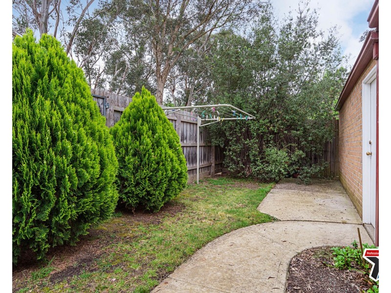 9/39 Holloway Road, Croydon North VIC 3136