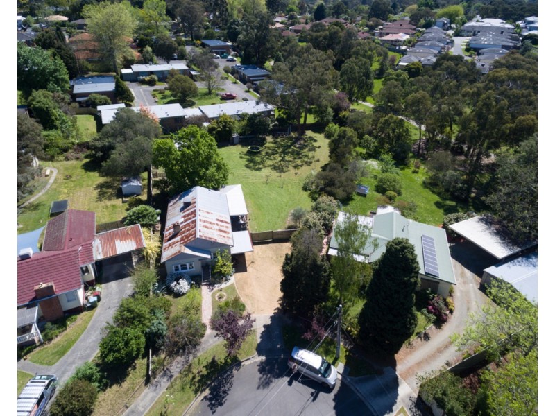 2 Timms Court, Kilsyth VIC 3137