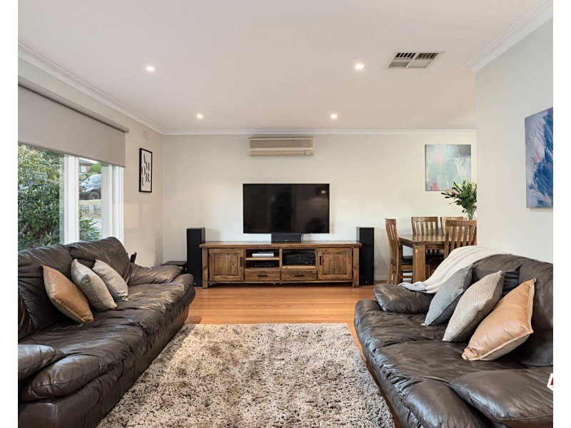 5 Grandvalley Drive, Chirnside Park VIC 3116